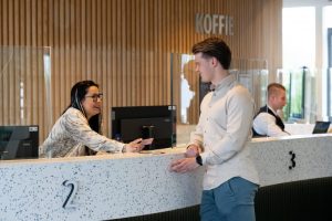 Extra balies open in gemeentehuis om drukte te verlichten