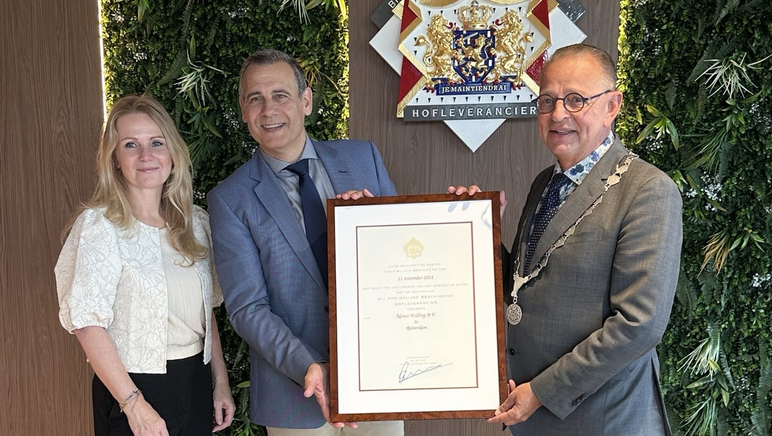 Glutenvrij bedrijf Nenco Food Group in Berkel onderscheiden als hofleverancier