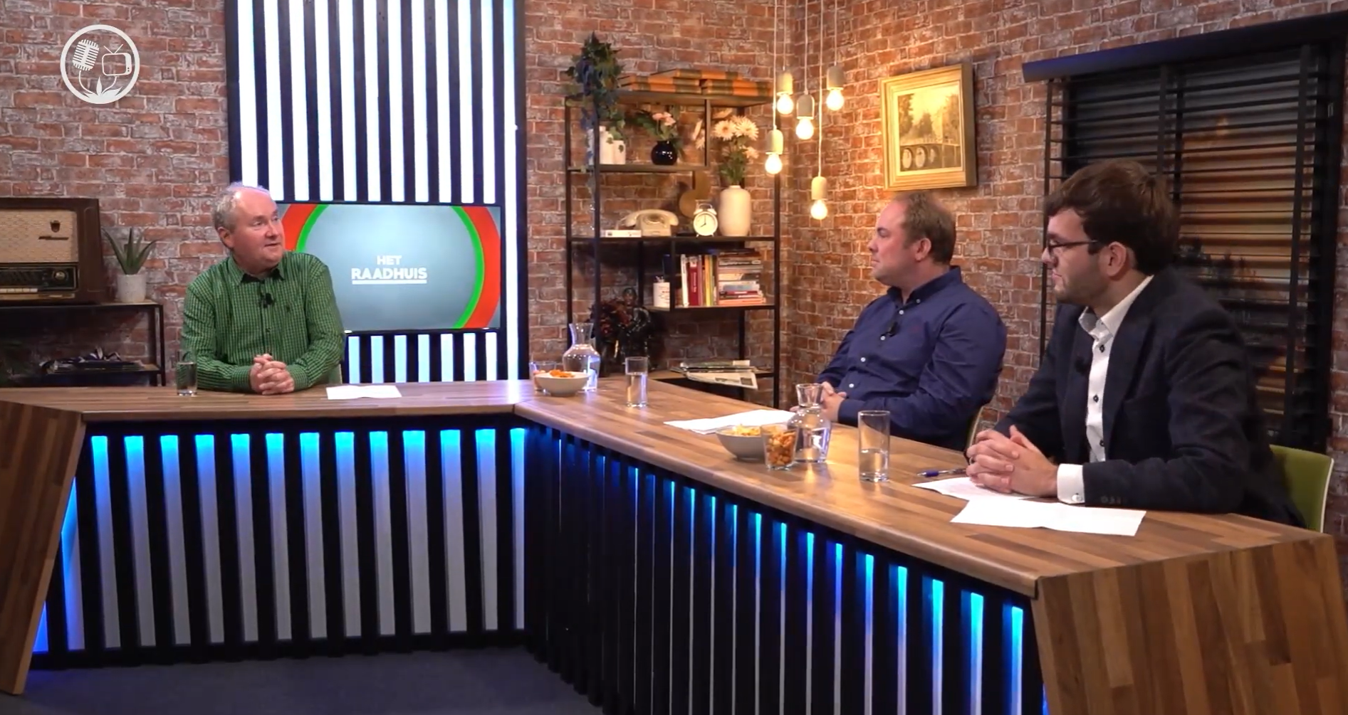 Warmtenetten, aardwarmte en mysterieuze bromtonen in Het Raadhuis van november