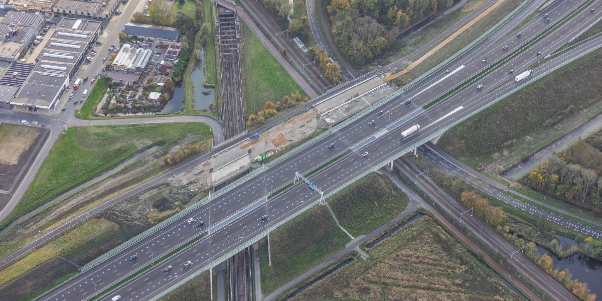 Landscheiding en fietspad Zwarteweg afgesloten door werkzaamheden
