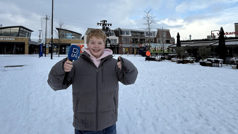 Xavi (12) gaat viraal met rondleiding door zijn dorp: ‘Ik werd wakker en had opeens 400.000 views’