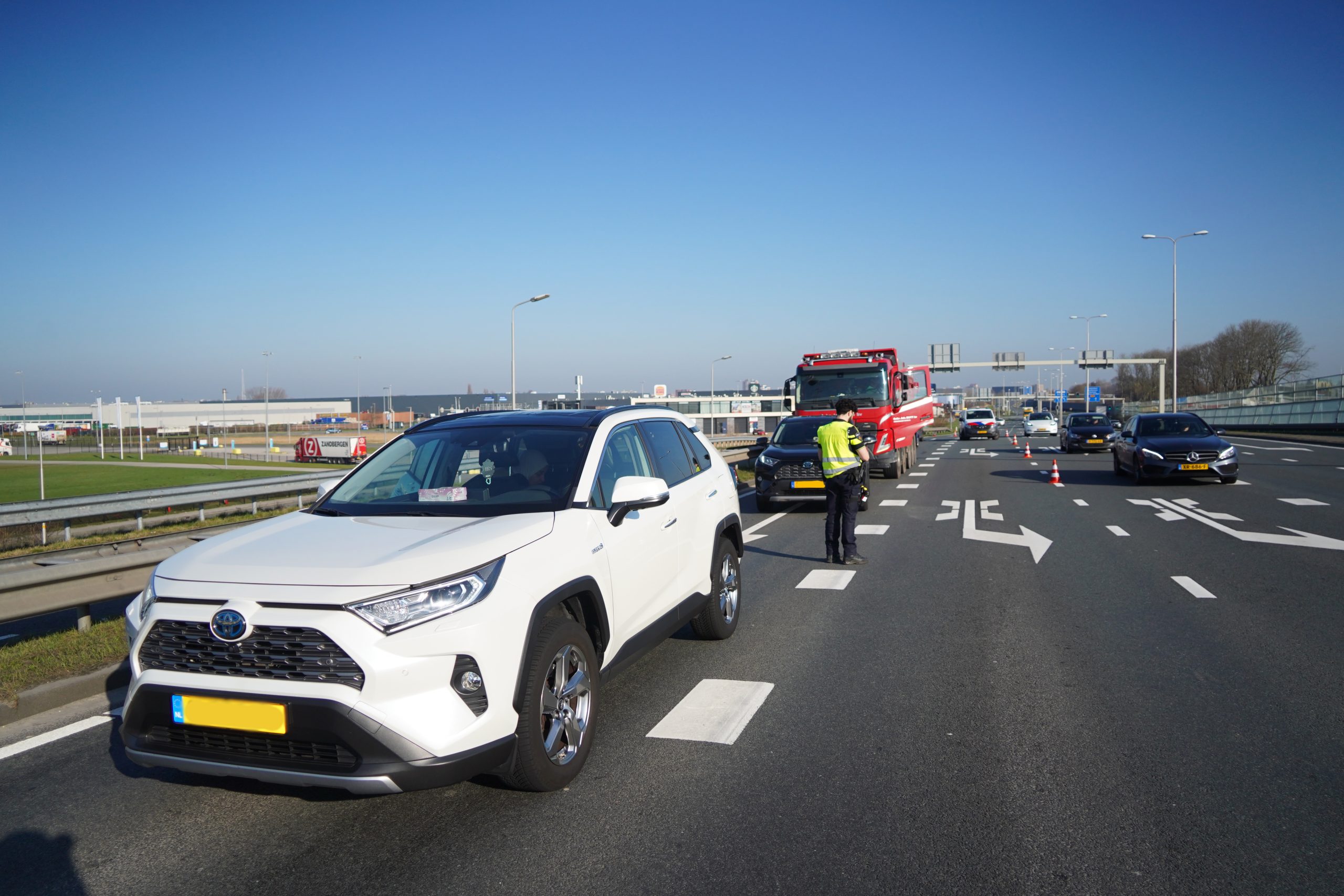 Kop-staart botsing drie voertuigen N209 Bleiswijk