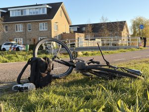 Fietser zwaargewond na aanrijding met Puck-up wagen Meerweg Berkel en Rodenrijs