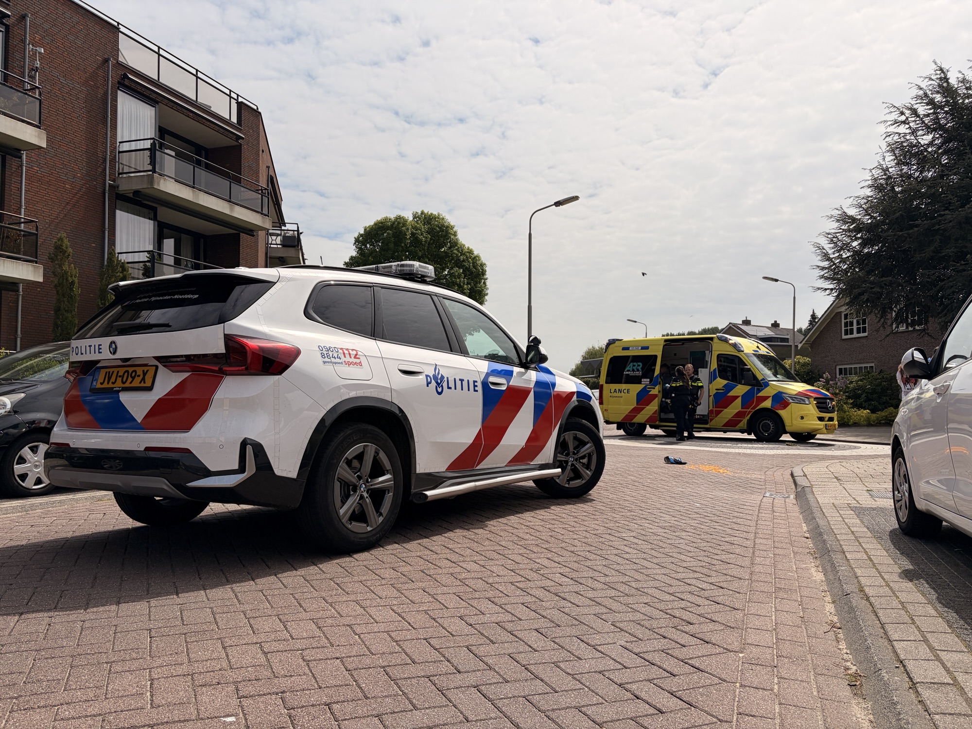 Opzittende scooter gewond na uitwijkmanoeuvre Laan van Romen Berkel en Rodenrijs